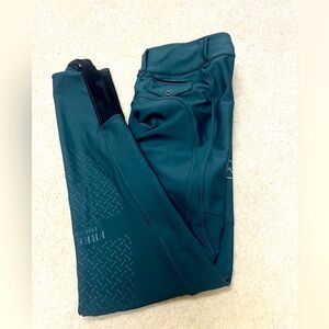 Free ride breeches in emerald green small